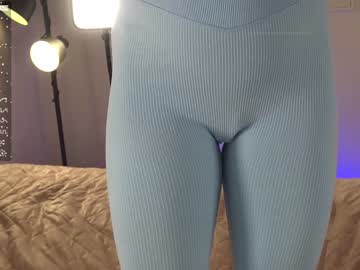 cam girl porn blondehottiekerry image #4397584