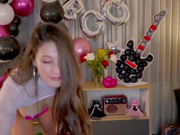 cam girl porn kellytesh image #1778913