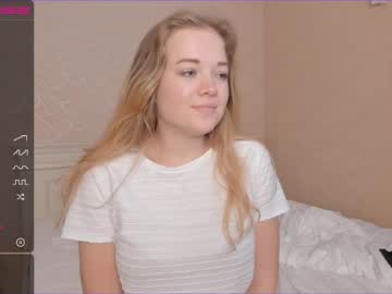 cam girl porn emelianae image #5235838