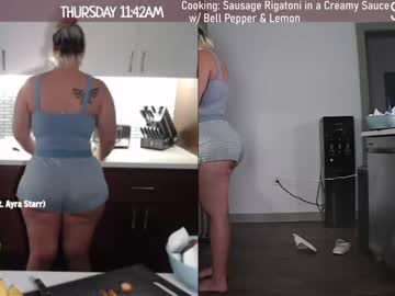 cam girl porn milavalentinax image #3912296