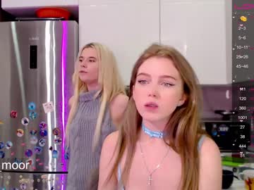cam girl porn small_blondee image #2974468