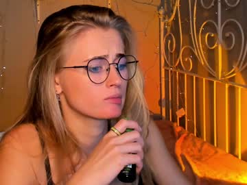 cam girl porn linellali image #2571575