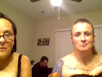 cam couple porn nannahs image #586785