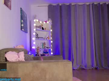 cam girl porn partymal image #5453110