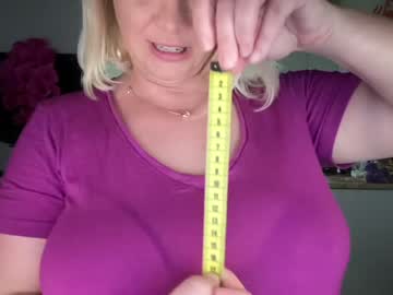 cam girl porn kiradivine image #6686086