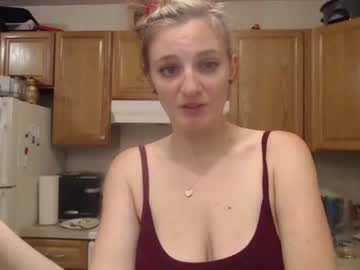 cam girl porn glutenfreehulahoops image #1555337