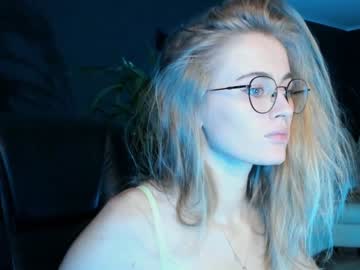 cam girl porn linellali image #2931042
