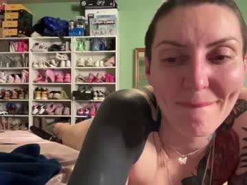 cam girl porn oftenelle image #2969847