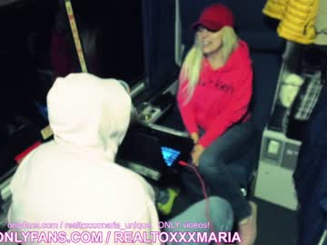 cam couple porn realtoxxxmaria image #3622731