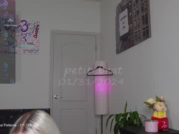 cam girl porn petitebrat image #6261982