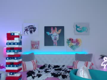 cam girl porn holihurricane image #2790133