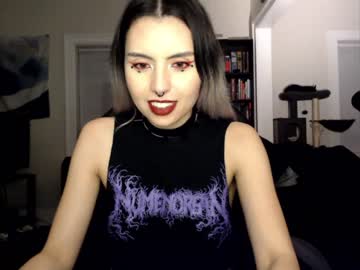 cam girl porn runacrow image #4602010