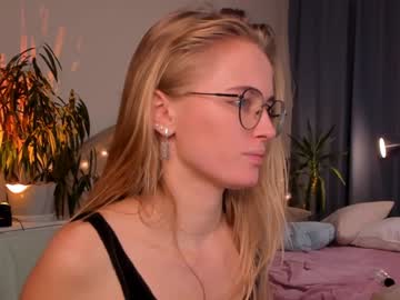 cam girl porn linellali image #2787234