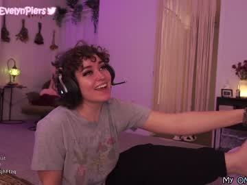 cam girl porn evelynpiers image #2697387