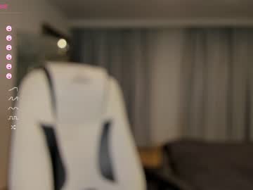 cam girl porn oliangeel image #5500873