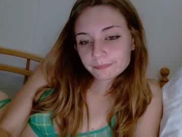 cam couple porn poppywilde image #4971822