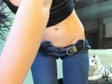 cam girl porn sofiaandwonderland image #2717790