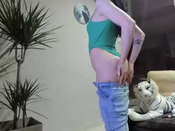 cam girl porn sofiaandwonderland image #1970862