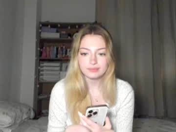 cam girl porn str4wb3rrycat image #3888432