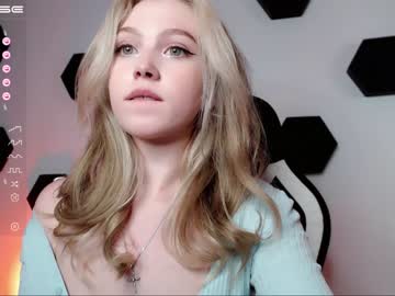 cam girl porn small_blondee image #4067670