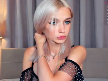 cam couple porn elenawild image #3052132