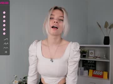 cam girl porn _naked_heart_ image #5665037