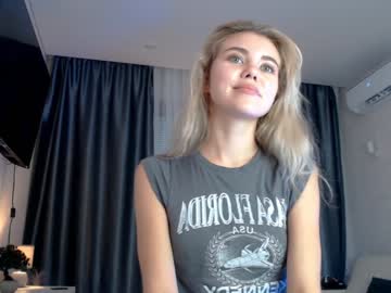 cam girl porn amourvenenum image #2741651