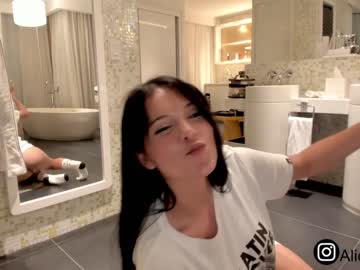 cam girl porn alicia_uwu image #3157100