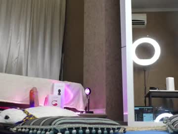 cam girl porn queenelia image #5437775
