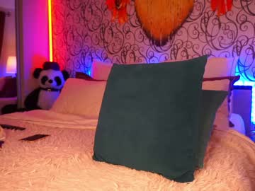 cam tranny porn foxyirene image #3797509