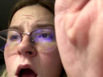 cam girl porn reyesmad000 image #7057927