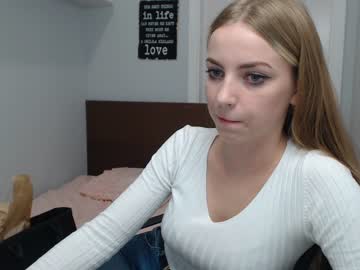 cam girl porn nicole_mia image #2857323