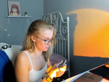 cam girl porn linellali image #2478658