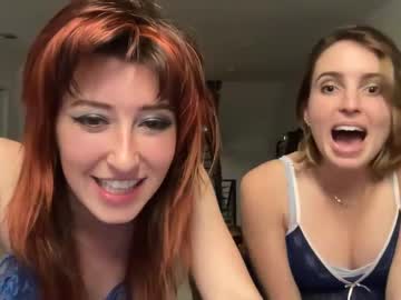 cam girl porn sluttylilsister image #5963581