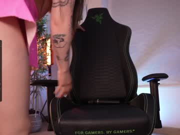 cam girl porn lau__1 image #6924177
