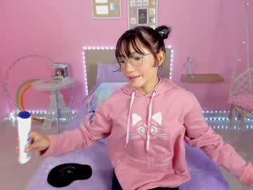 cam girl porn little_effy18 image #2582032