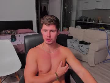 cam man porn jaysson18 image #2808437