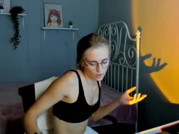 cam girl porn linellali image #2470234