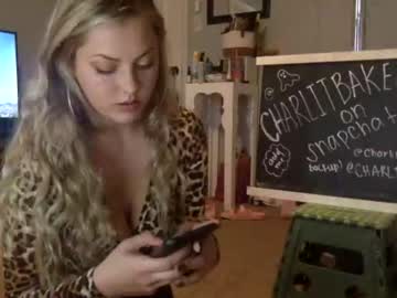 cam girl porn charlitbaker image #656686