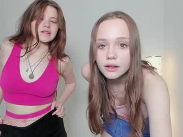 cam girl porn k_a_r_o_l_i_n_a image #2429305