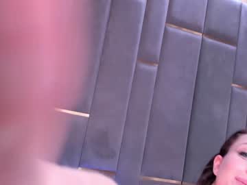 cam girl porn queenieandliam image #3885581