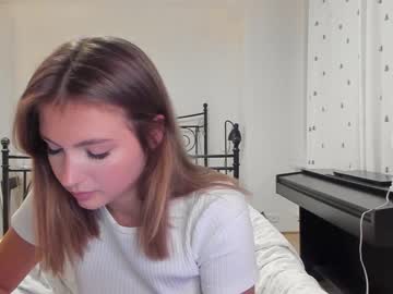 cam girl porn yuppiyulia image #1817