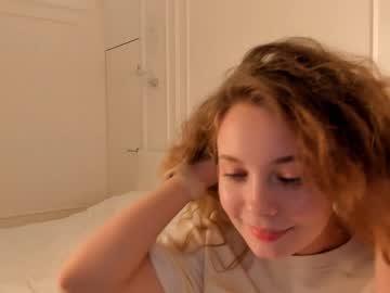 cam girl porn landrycarney image #5904884