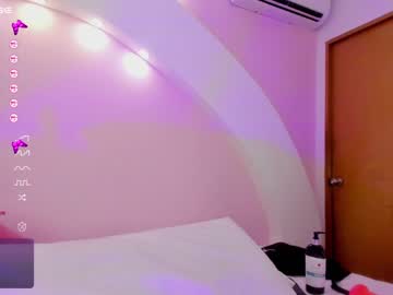 cam girl porn emilylittle image #5352279