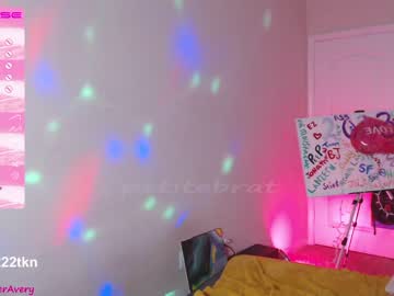 cam girl porn petitebrat image #4022331