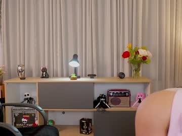 cam girl porn kellytesh image #1817717