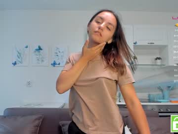 cam girl porn karalyons image #4901927