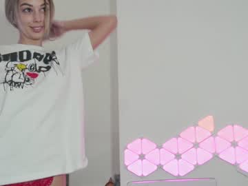 cam girl porn hotfallingdevil image #2792594
