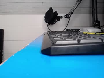 cam man porn holenextdoor image #5325311