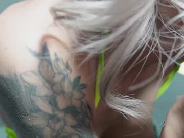 cam girl porn hotfallingdevil image #2748548